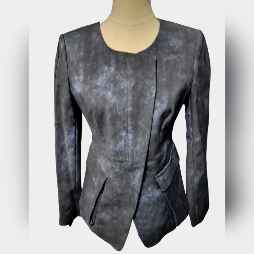 (1642) Dkny Collarless Split Front Patch Flap Poc… - image 2